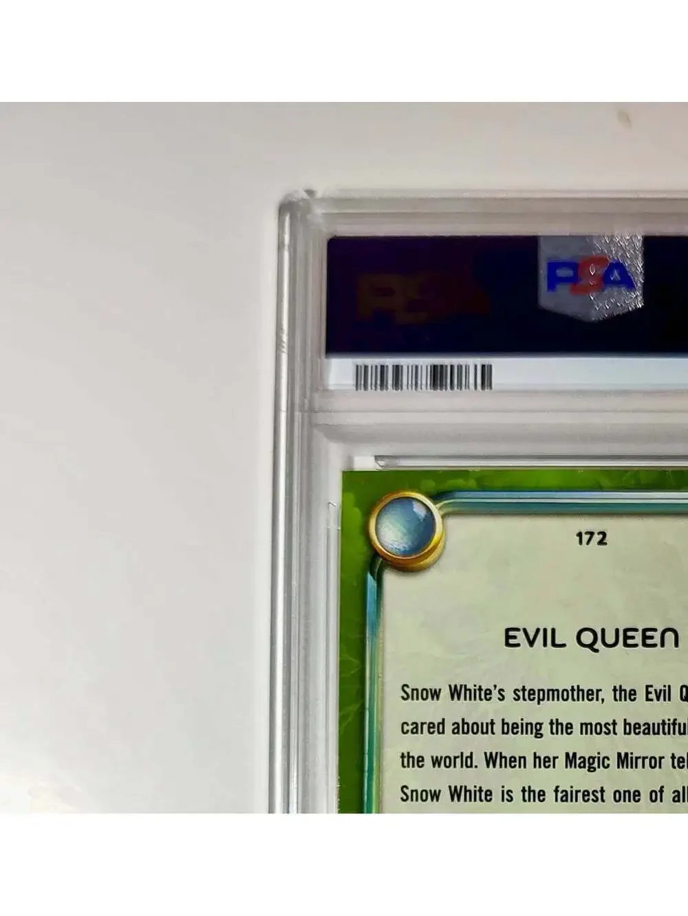 Evil Queen 2025 Topps Disney #172 Card Snow White and the Seven Dwarfs PSA 8
